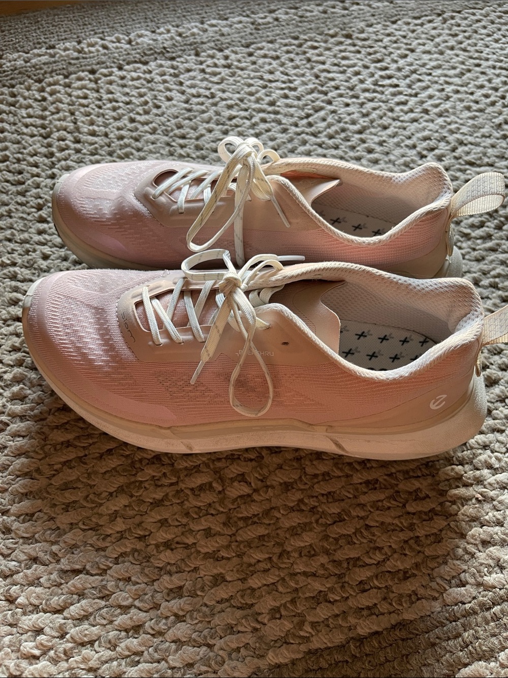 Ecco Women's Light Pink Athletic Sneakers
